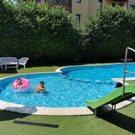 Aparthotel Lucky Family Rawda Exterior foto
