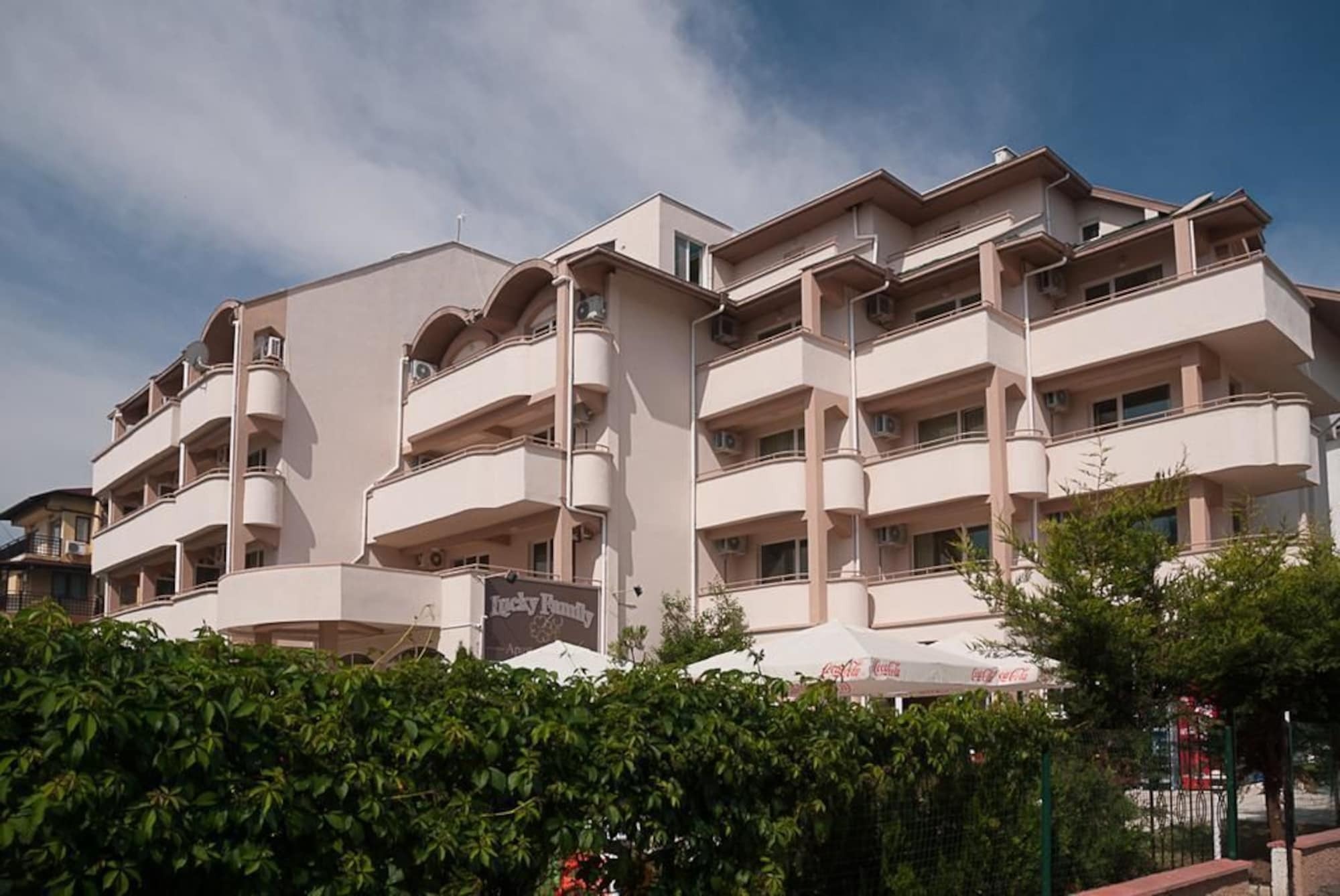 Aparthotel Lucky Family Rawda Exterior foto
